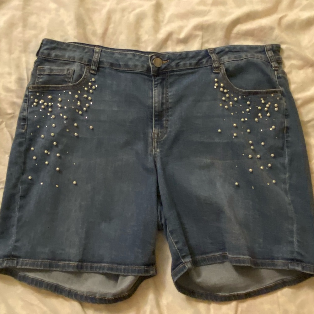 Plus Size Darker Wash Silver Gems and White Faux Pearl Decor Denim Shorts